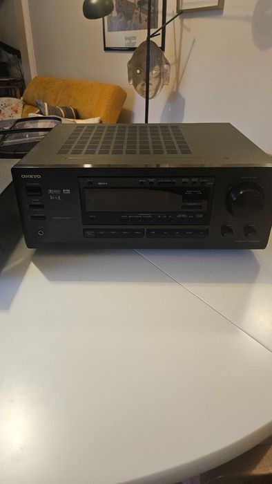 Amplificador  Onkyo TX-DS575X