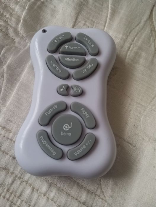 Іграшка собака робот