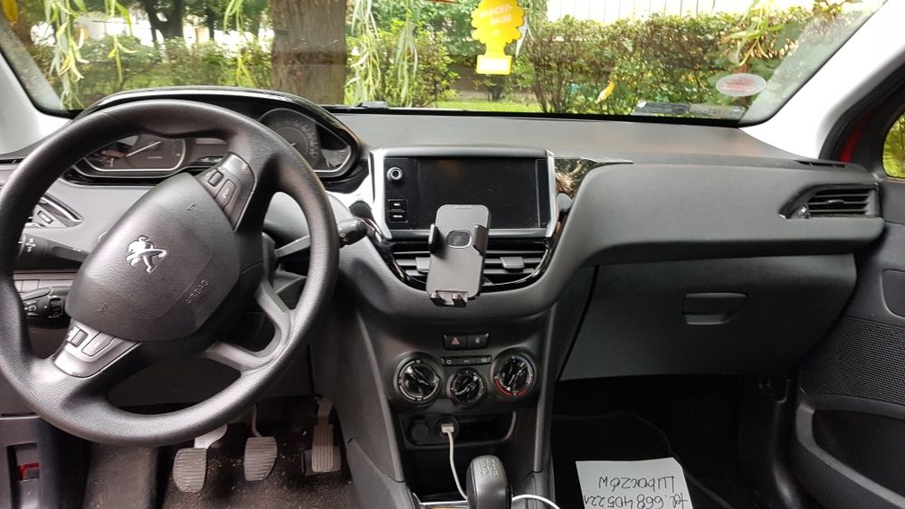 Peugeot 208 bluehdi  2016