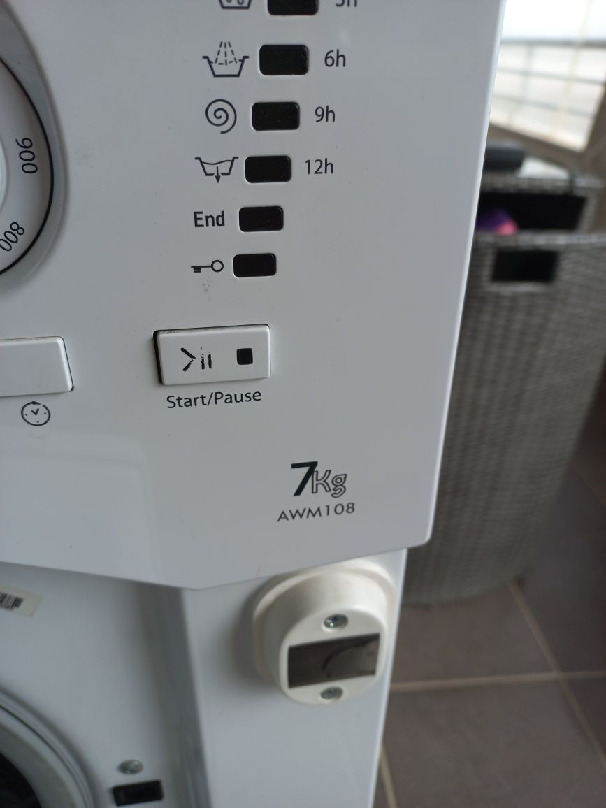 Máquina lavar roupa Hotpoint p/ peças