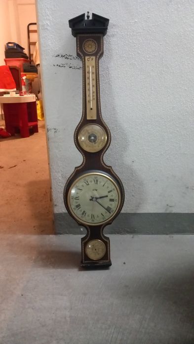 Relógio de parede com barómetro e termómetro vintage