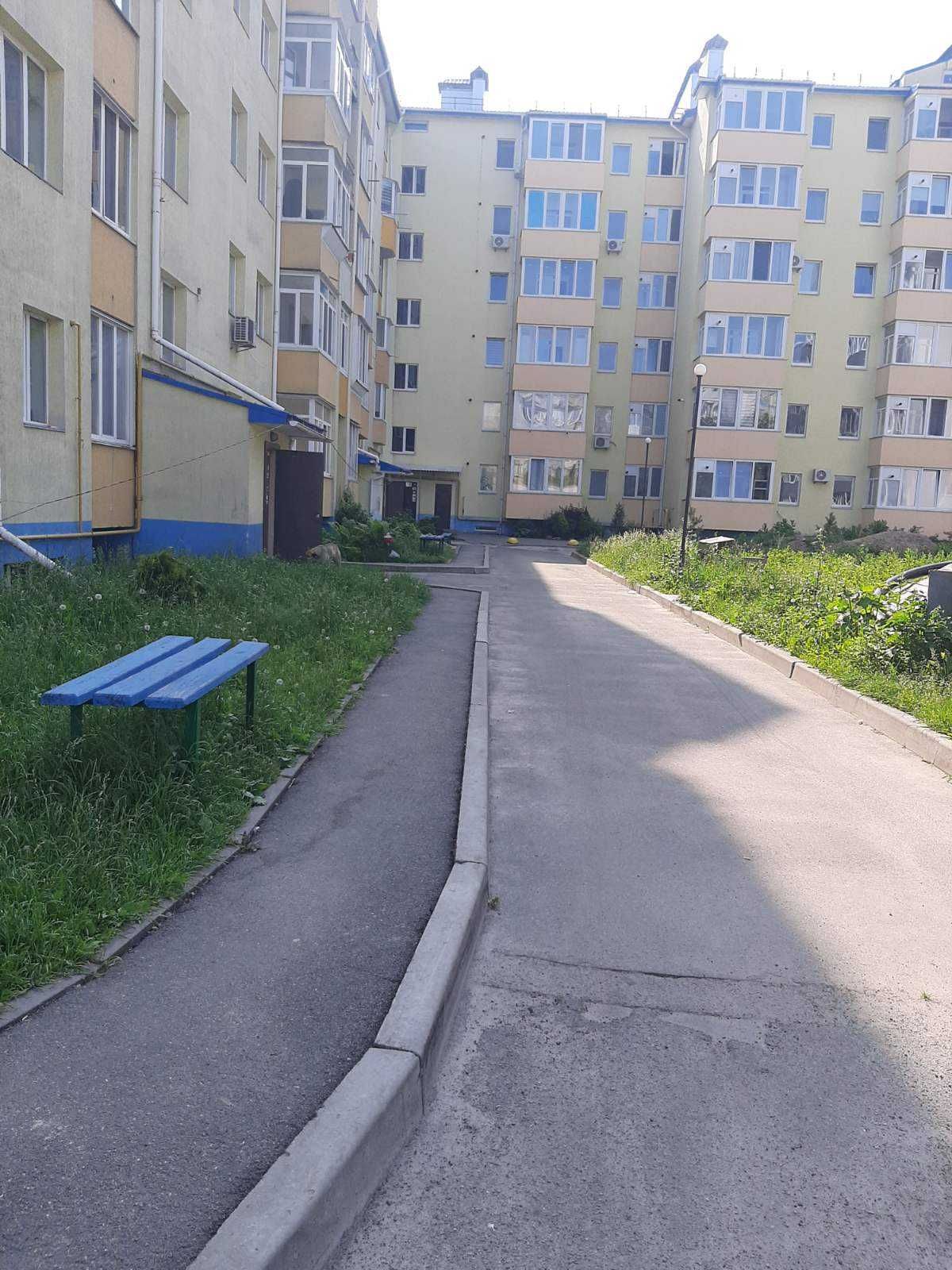Квартира з ремонтом.