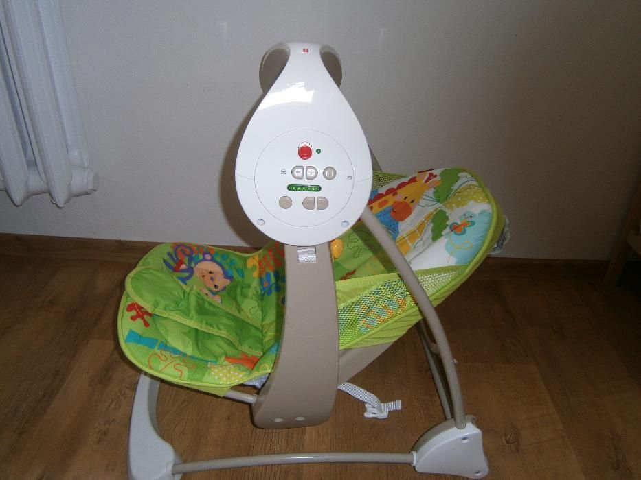 huśtawka/leżaczek fisher price jak nowa