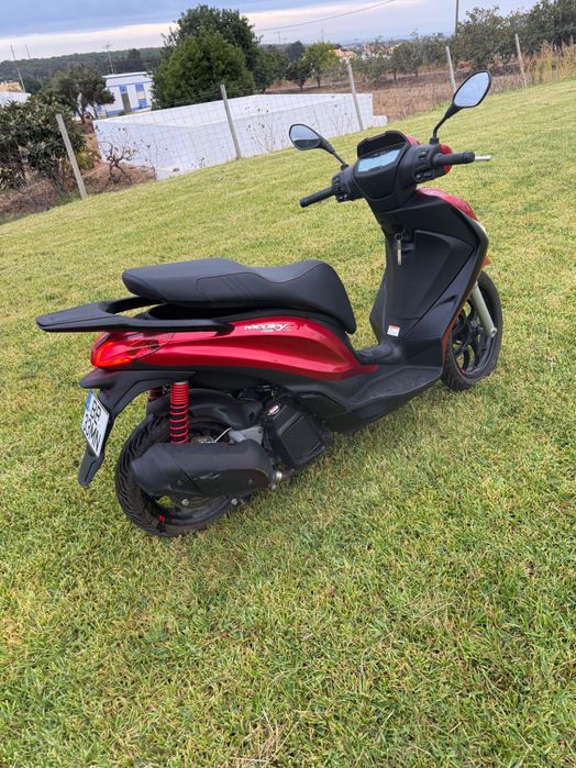 Scooter Piaggio medley como nova