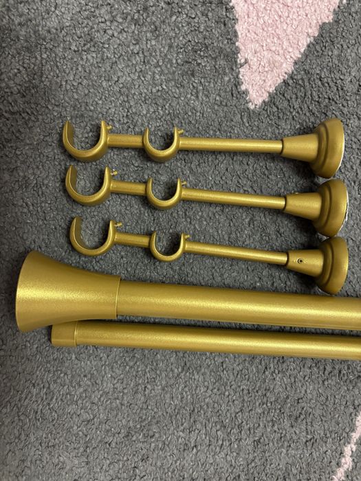 Zloty metalizownay karnisz 240 cm