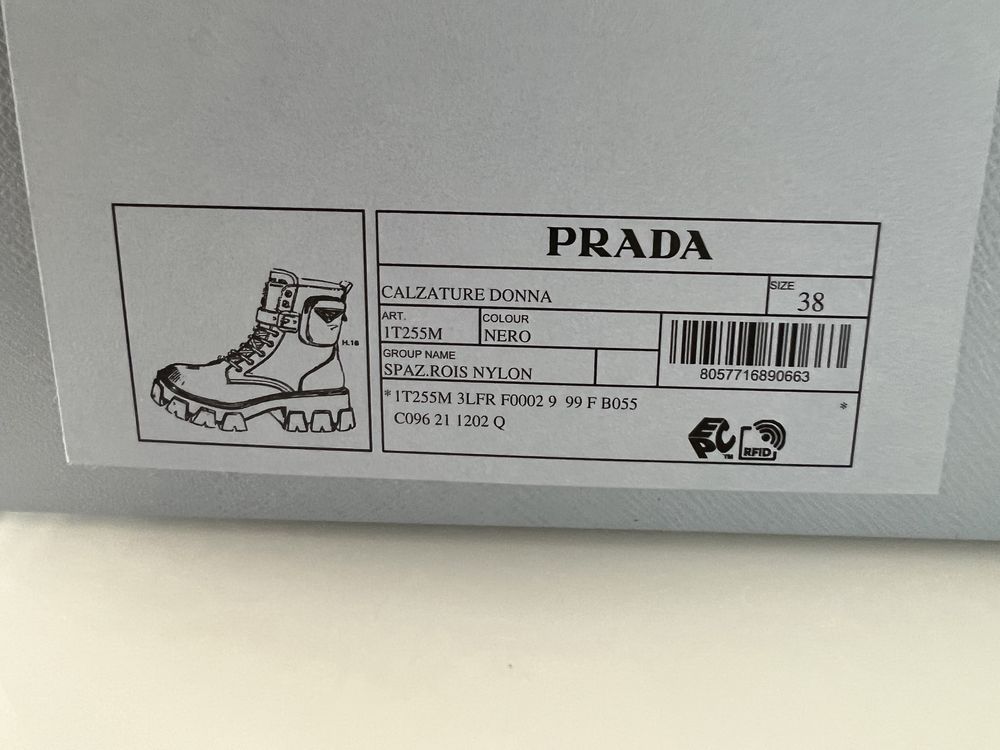 Buty Prada Monolith 38 czarne torebeczki skóra