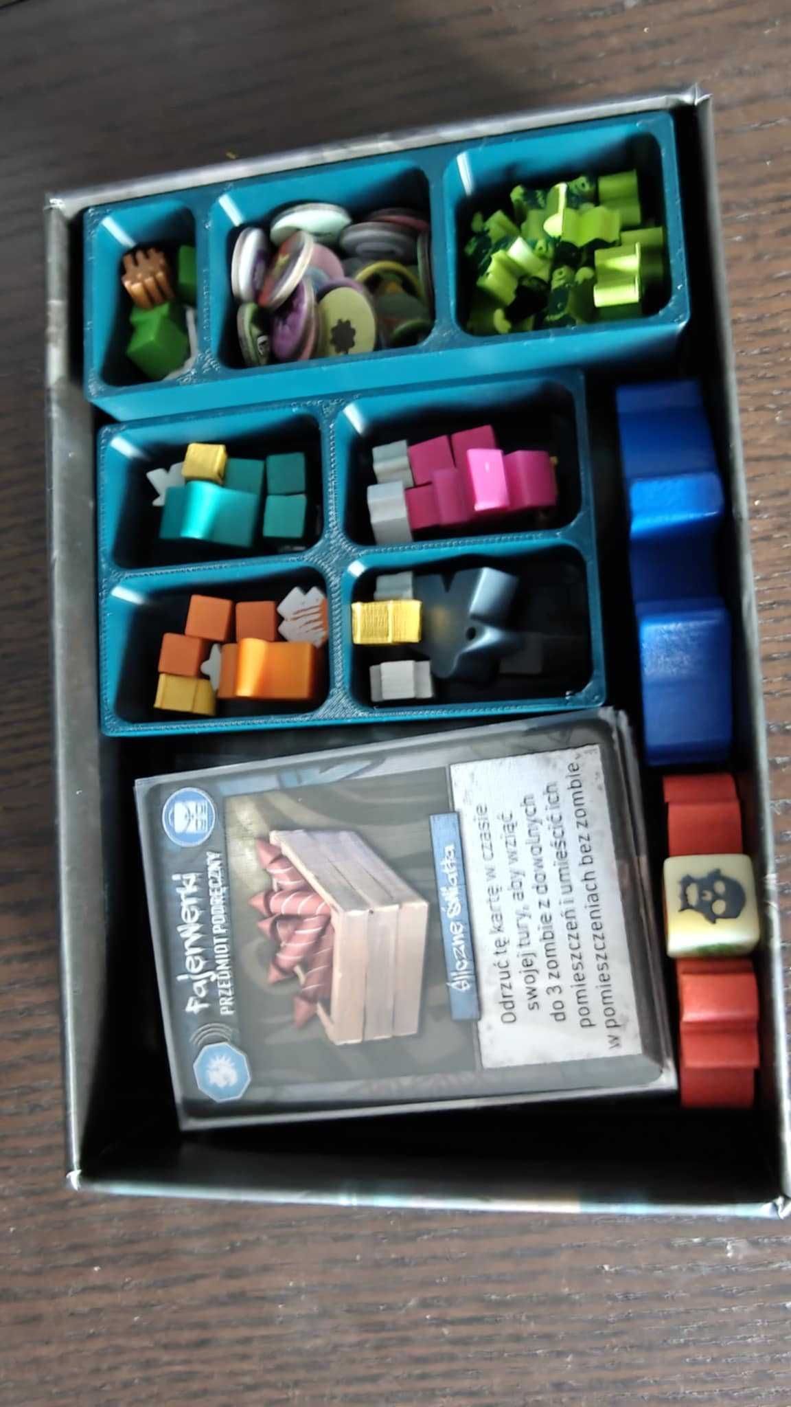 Insert do gry Małe epickie zombie