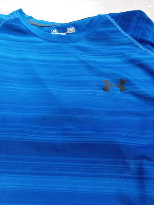 Футболка under armour
