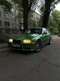 Продам BMW e36.