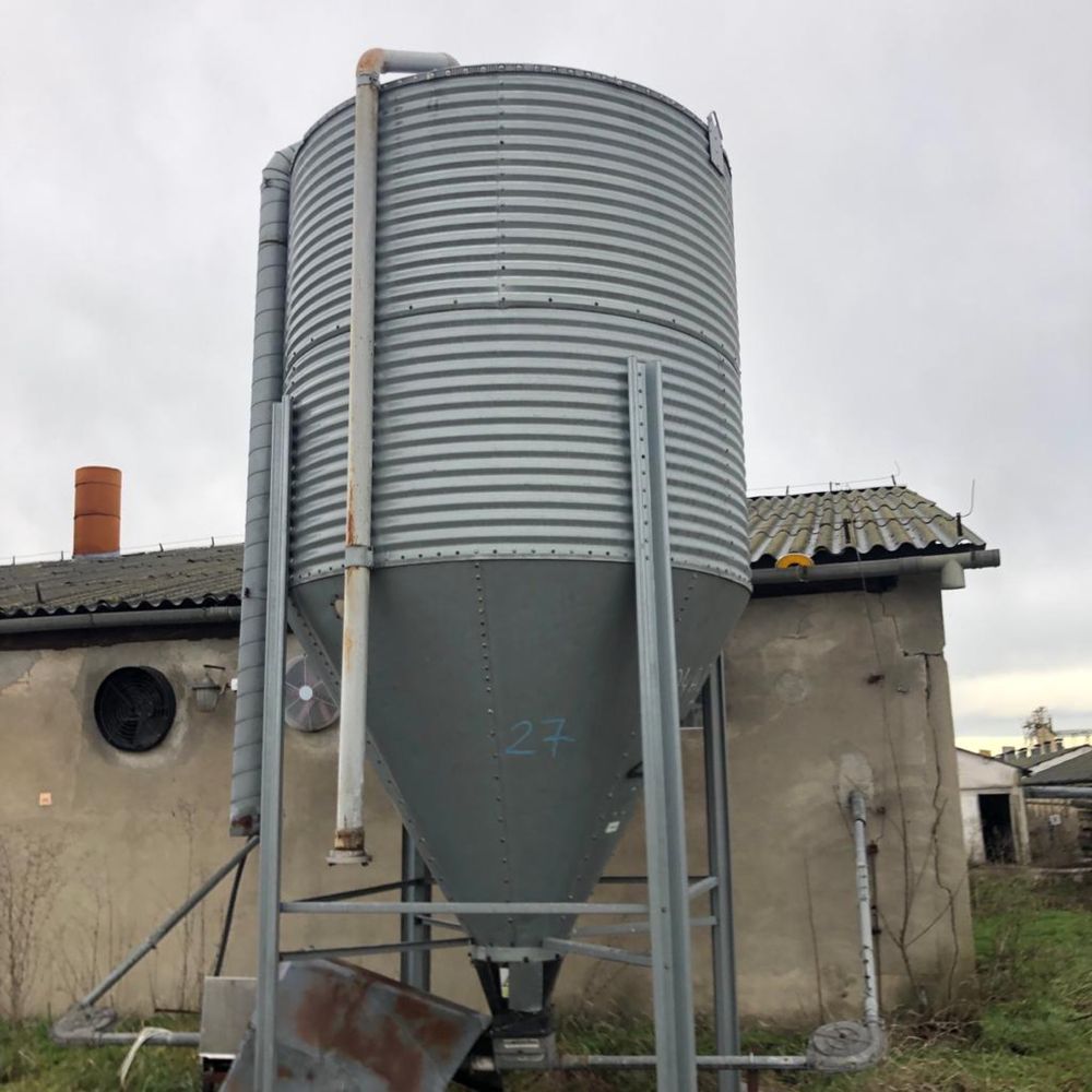 Zbiornik silos na pasze  bin