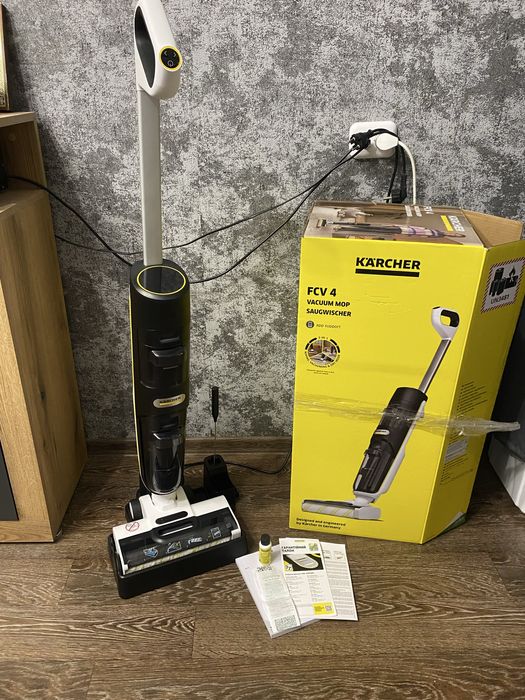 Пылесос karcher FCV 4 ручной моющий пилосос