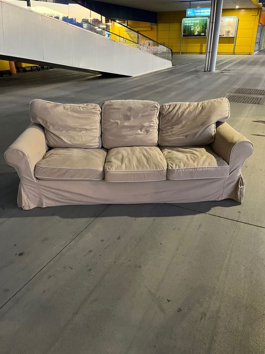 Sofá Ektorp 3 lugares