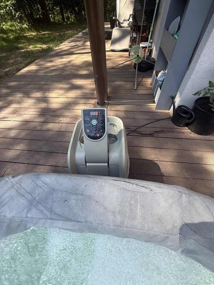 Sprzedam sprawne używane jacuzzi