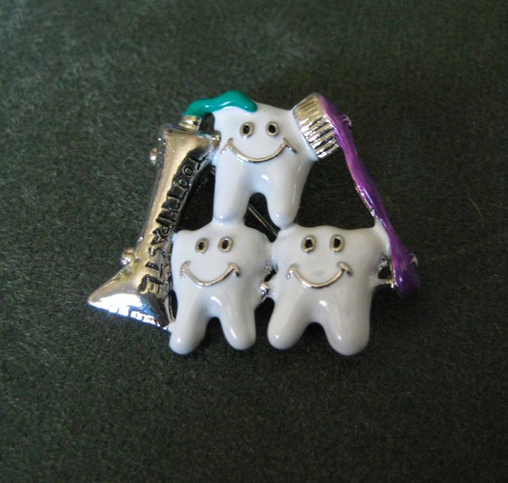 Alfinete / Broche / Pregadeira Dentes Saudaveis NOVO