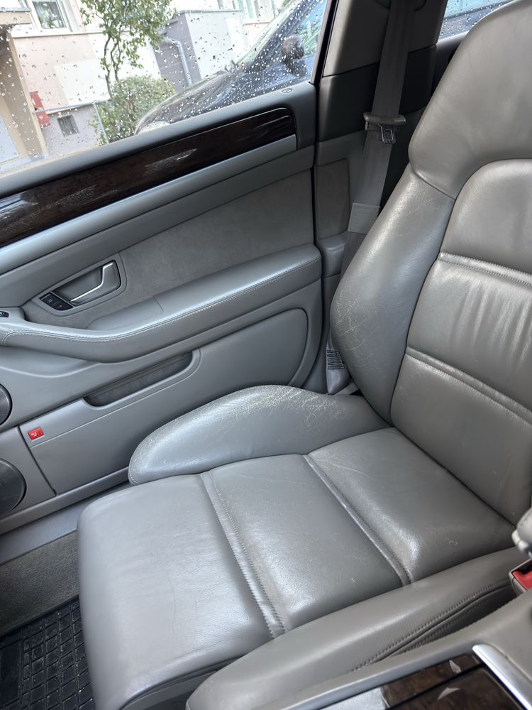 Audi A8 4.2 benzyna