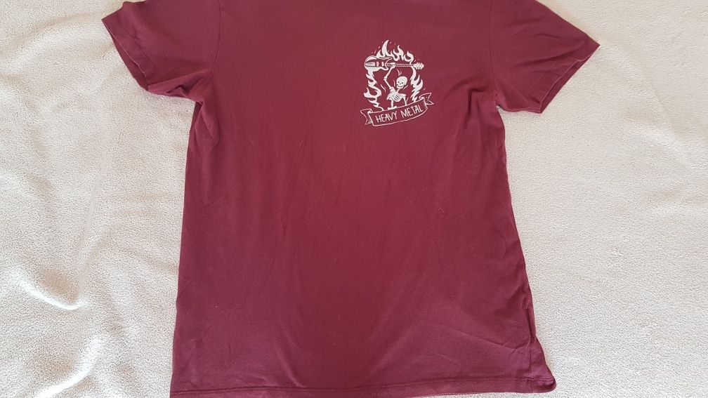 Reserved Koszulka bordo rock heavy metal S