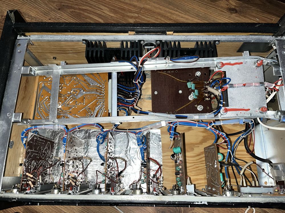 AmpliMixer Eltron 100U
