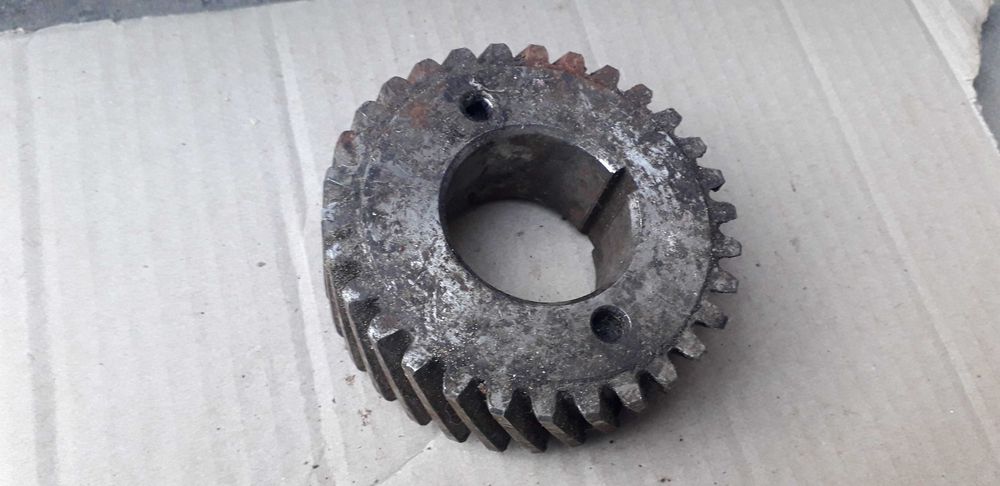 Шестерні Зил (колінвалу, кпп,