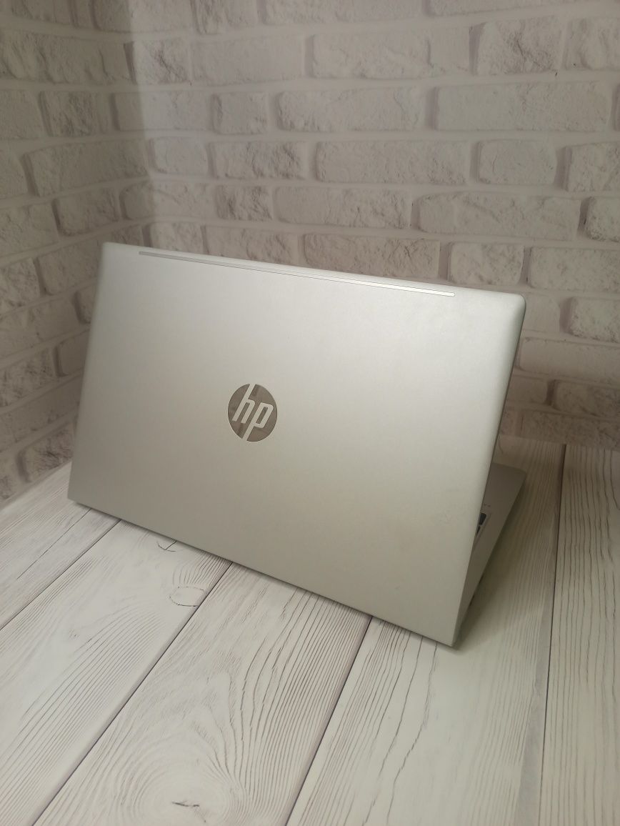Ноутбук HP ProBook 450 G8 I5-1135G7 8Гб/256Гб