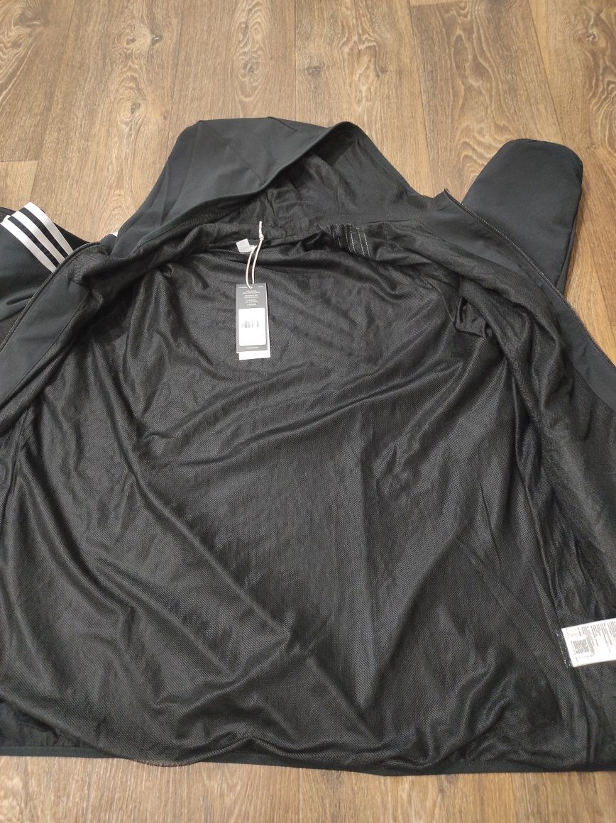 XL Adidas оригінальна чоловіча куртка, вітровка