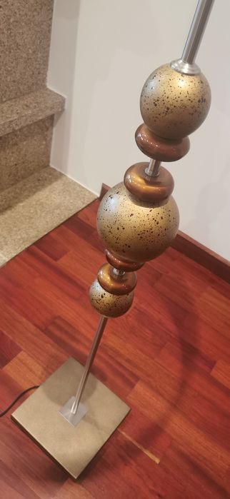 Candeeiro de Pé Como Novo