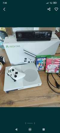 Xbox one s + Kinect + Gry + Pad
