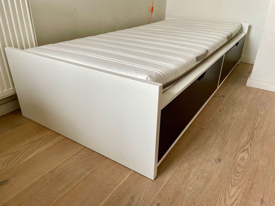 Łóżko Ikea Flaxa z materacem Malvik 90x200