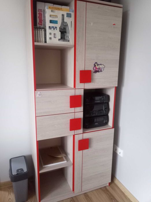 Komplet mebli młodzieżowych
