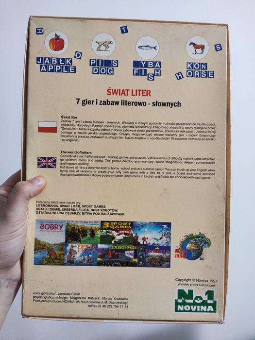 Gra planszowa Świat liter - 7 gier i zabaw literowo-słownych