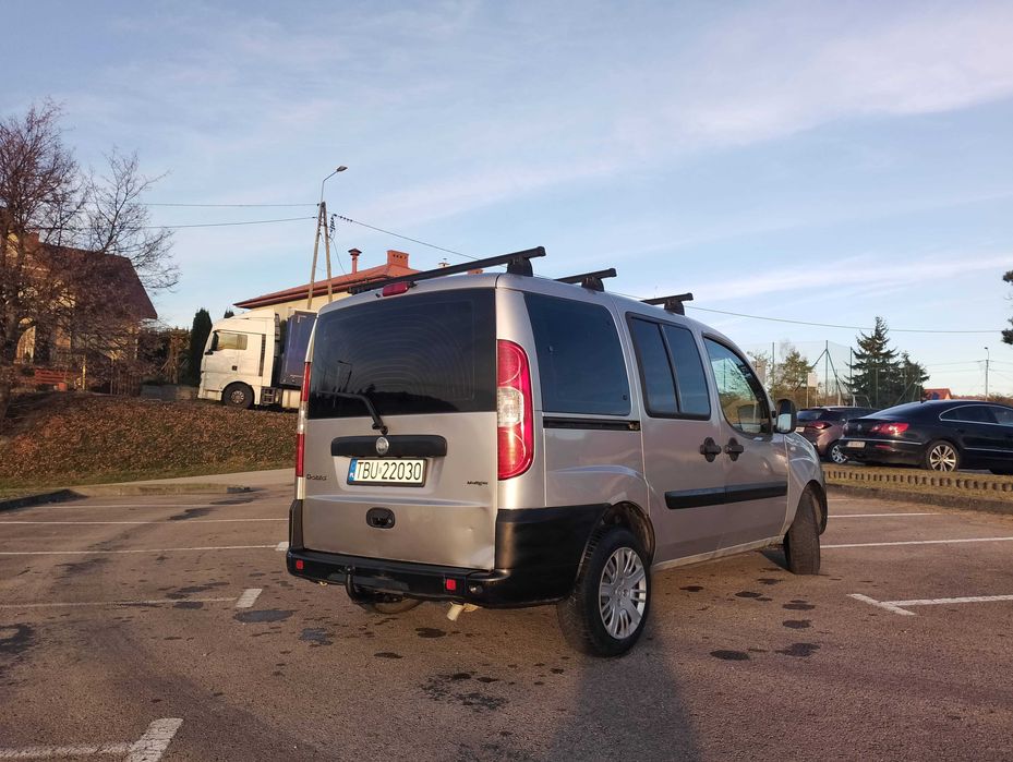 Fiat Doblo 1.3 MJ • 7 os • Hak • Relingi • Oszczędny i praktyczny