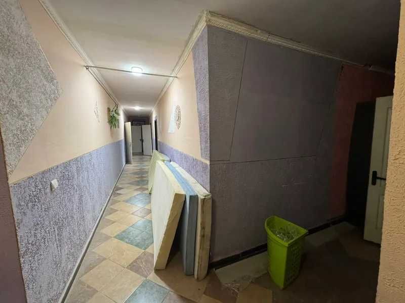 ПРОДАЖ - Громадська будівля - Гуртожиток, площею 432 кв.м. c. Загаття