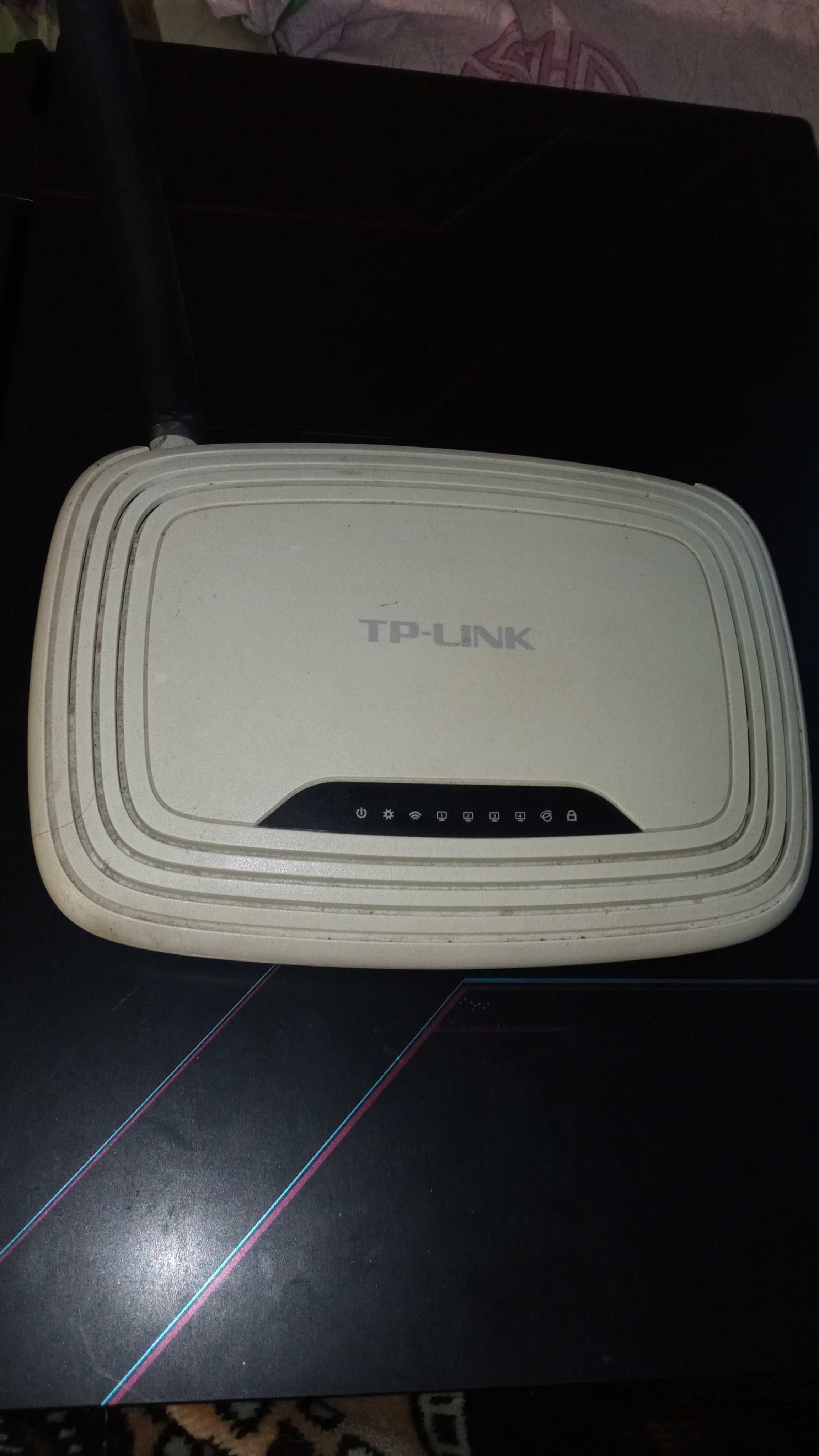 роутер TP-Link TL-WR841N