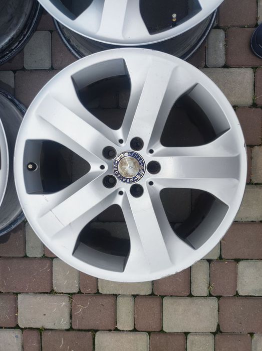 Диски Mercedes-Benz A1644015102 R19 9,5Jx19H2 ET56 ML/GL