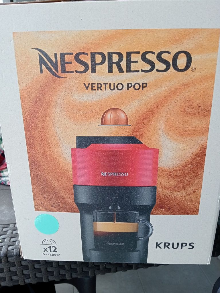 Máquina Café Nespresso Vertuo Pop