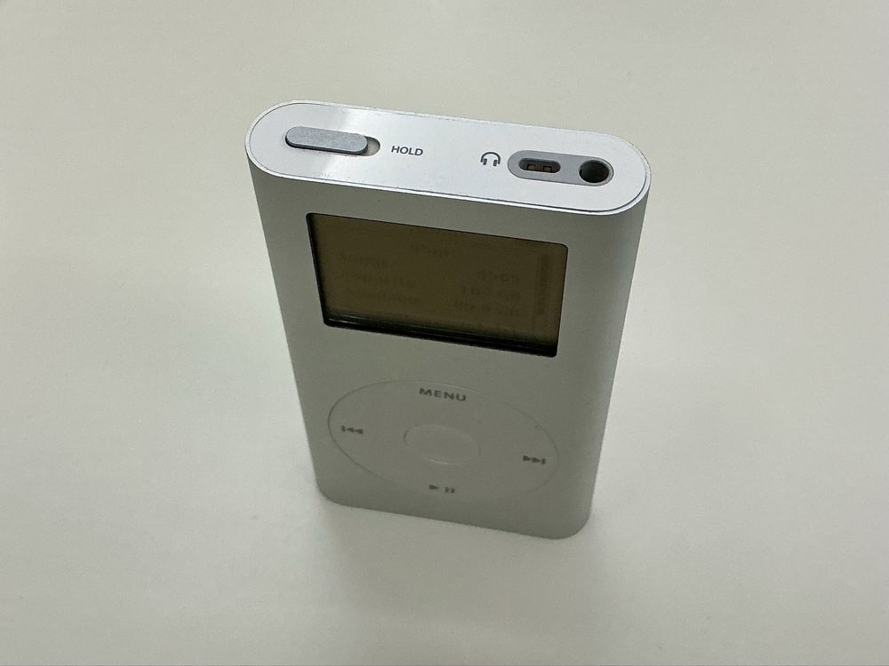 Apple iPod Mini 200 GB + oryg. stacja dokująca (dock) + oryg. pilot FM