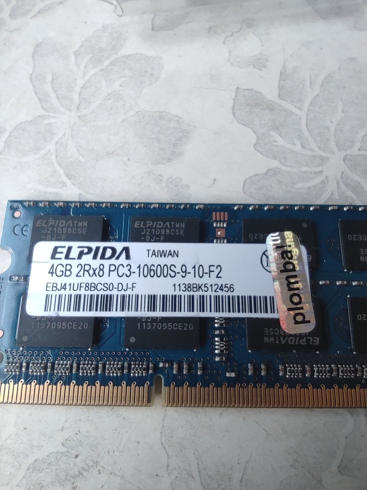 Память для ноутбука DDR3 4GB +4GB + 2GB