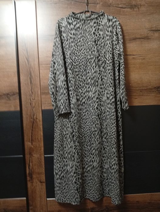 Продам сукню  52-54 розміру