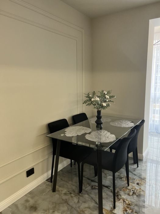 Продаж 2-кім квартири з дизайнерським ремонтом