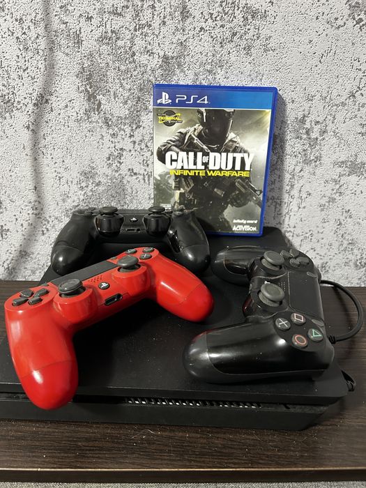 Playstation 4 slim 1Tb
