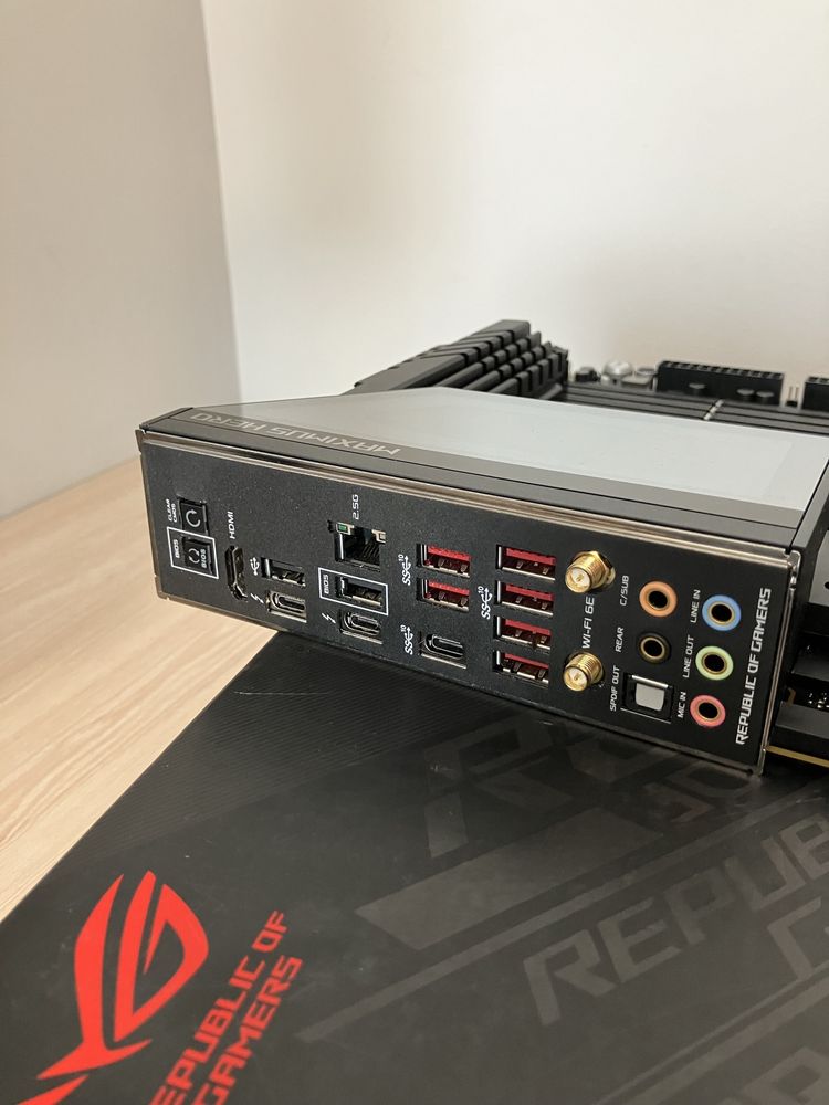 Asus Rog Maximus Z690 Hero