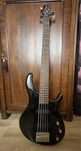 Gitara basowa Cort Action-V