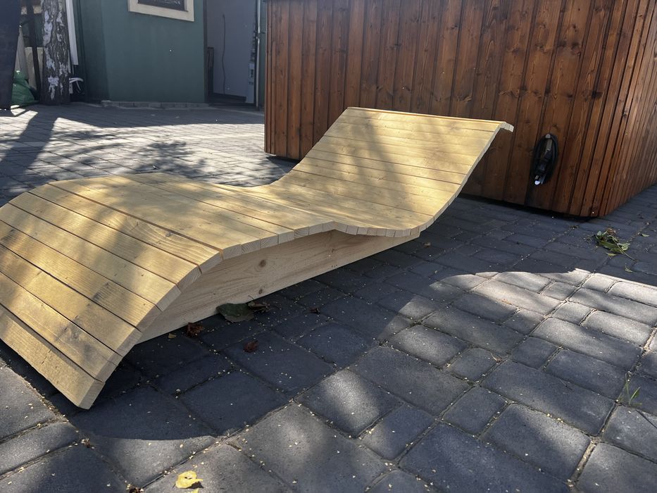 Leżak, szezląg drewniany , ogrodowy