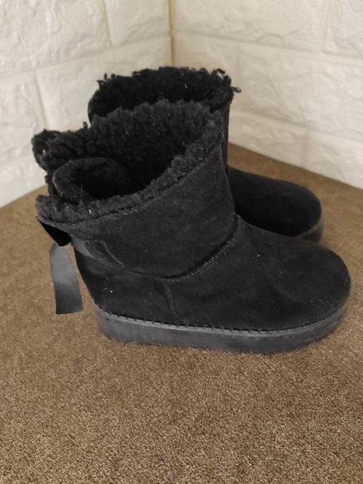 Дитячі черевики уггі 26р