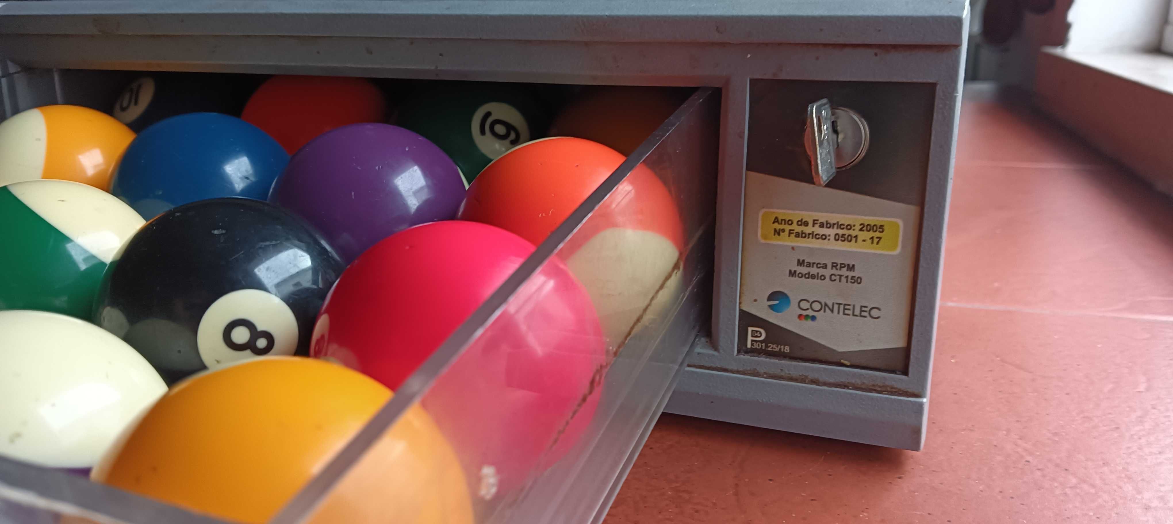 Contador de Tempo de Snooker CT150 Contelec com jogo de bolas