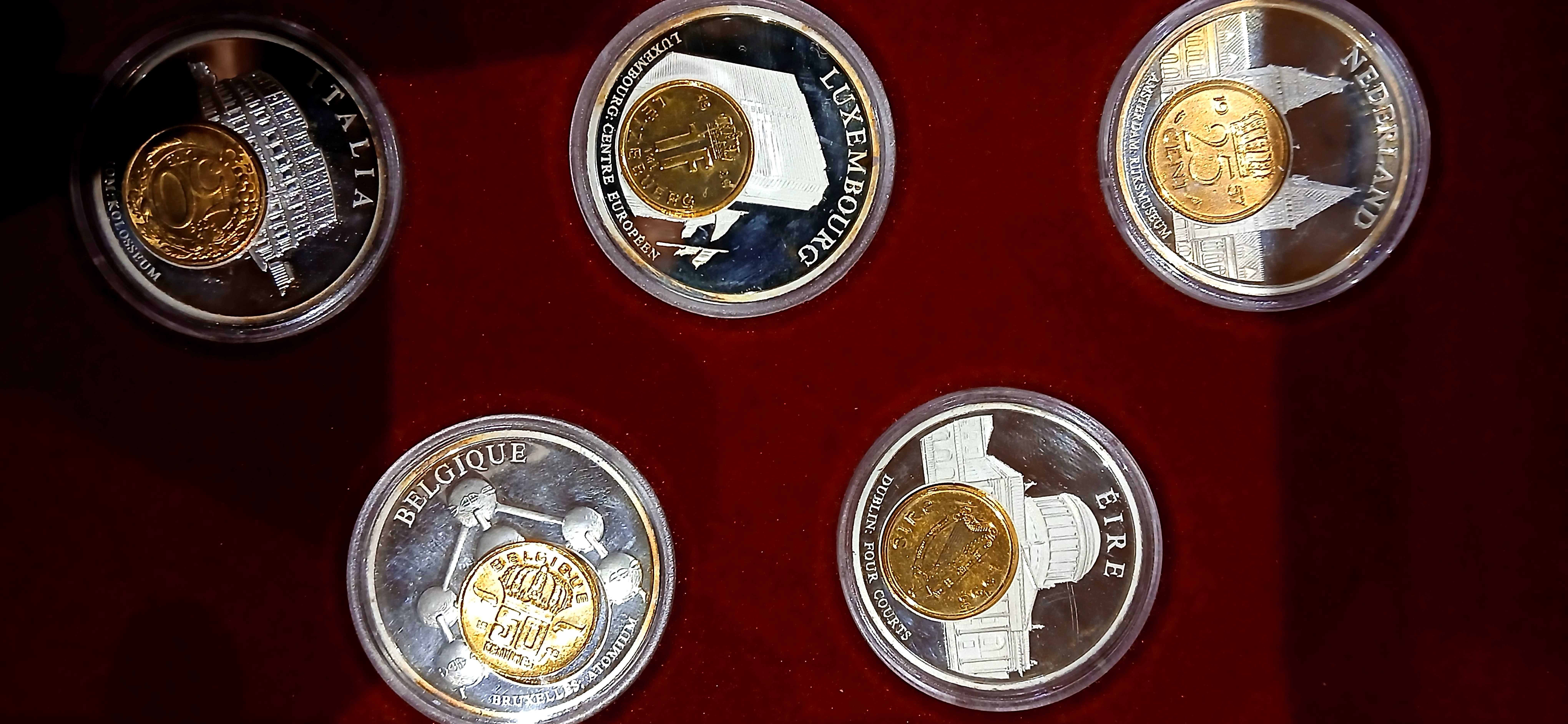 Emissão limitada colecção das 12 últimas Moedas circuladas na Europa