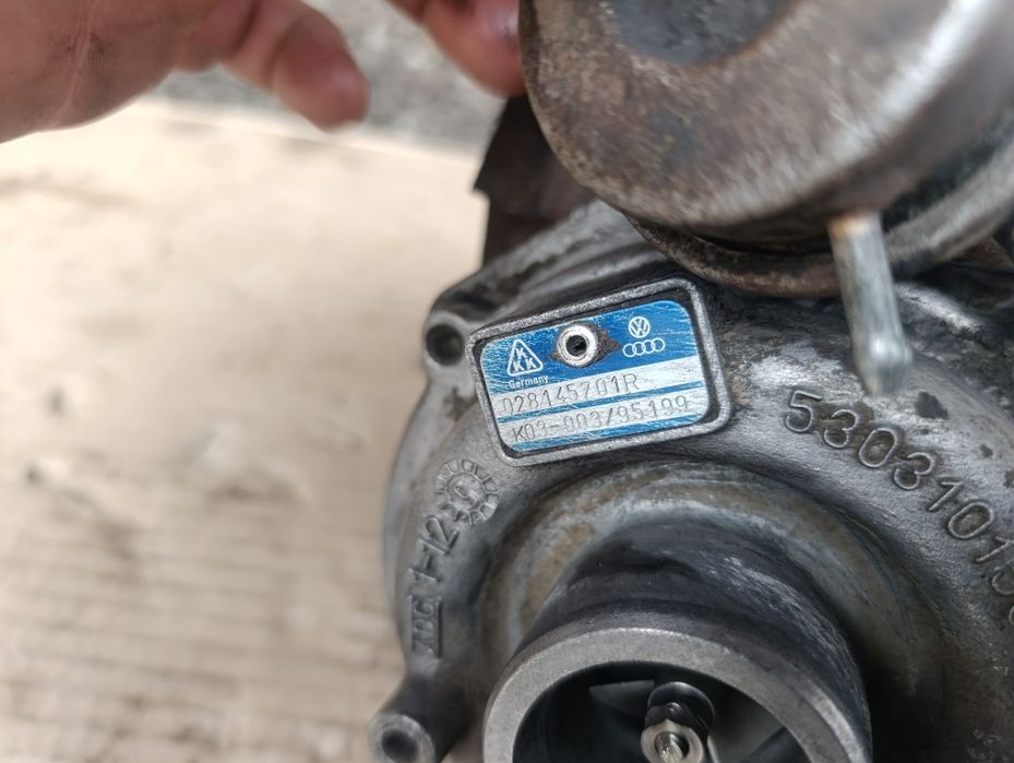 Турбіна 1.9 TDI Audi 80 B4 Passat Golf 028145701R