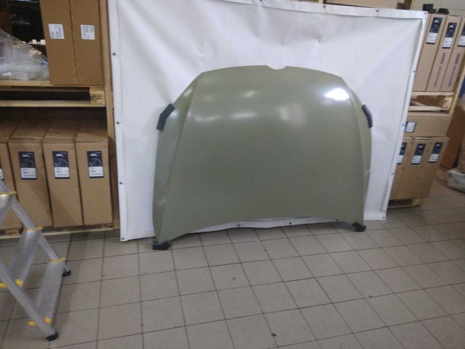 Капот ГОЛЬФ 7 США Оливковий з герметиком Golf 7 GTI USA EU