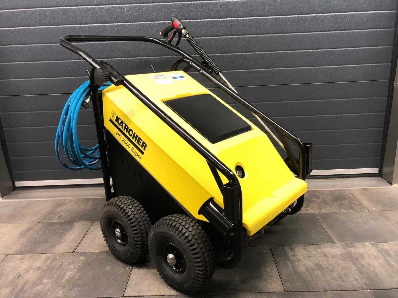 Mocna myjka ciśnieniowa - Karcher HD 2000 Super