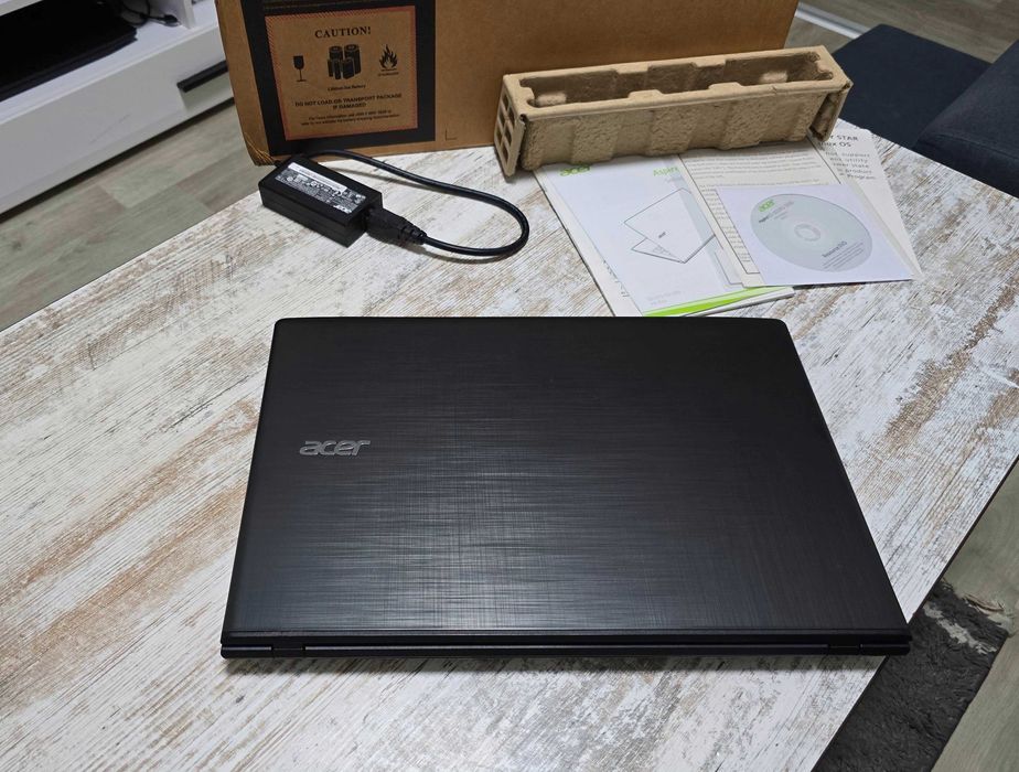 Игровой Acer 15.6" FullHD/4 ядра /Radeon R8 M445DX/8GB/128GB SSD+512GB