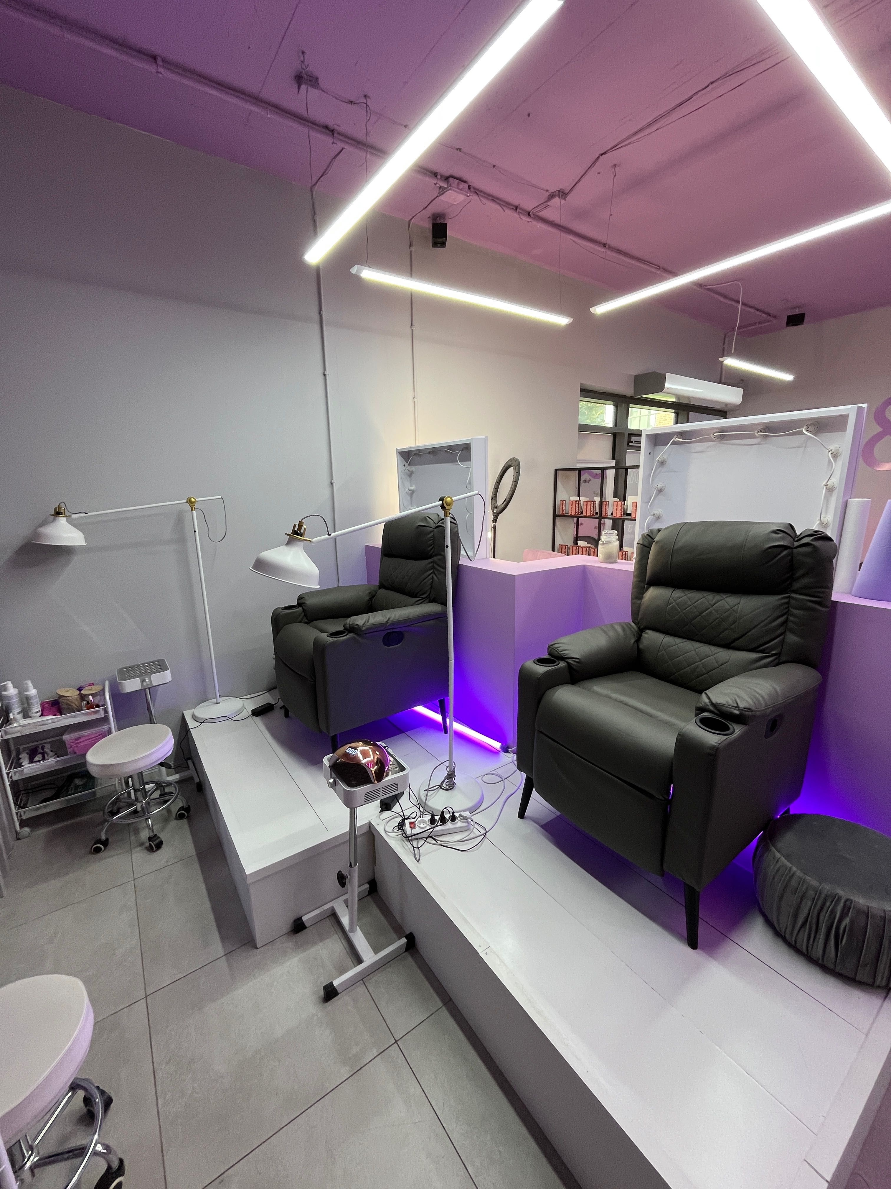 Sprzedam sieć salonów w Warszawie. Odstąpię salon kosmetyczny